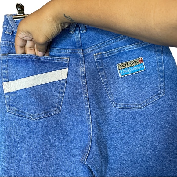 Vintage Anti-Basic Daily Jeans size 9/10 - Picture 3 of 8